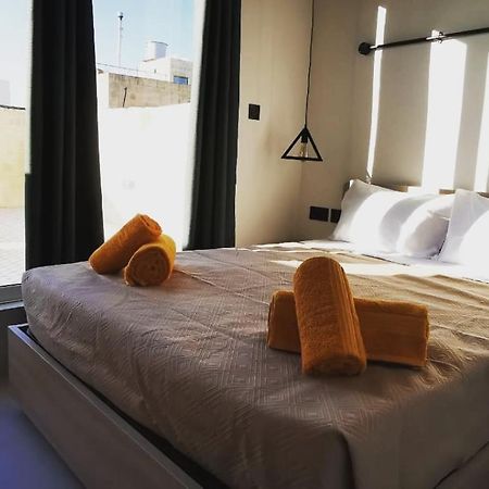 Chic Penthouse Industrial-Style Διαμέρισμα Mosta Εξωτερικό φωτογραφία