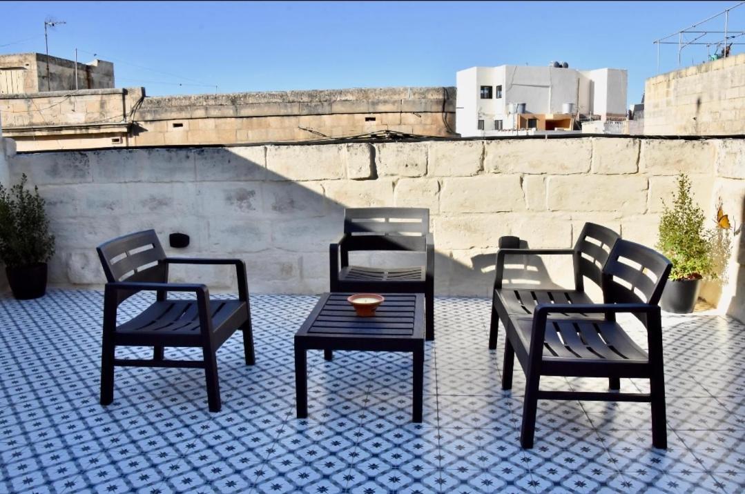 Chic Penthouse Industrial-Style Διαμέρισμα Mosta Εξωτερικό φωτογραφία